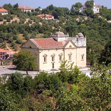 מלון Sinagoga 2*
